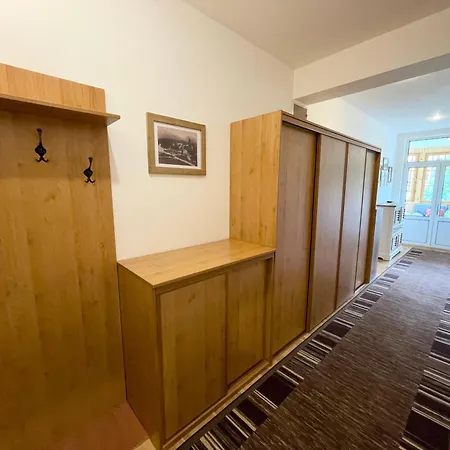 Mudron - Stefanik Apartment
